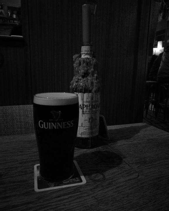 Molly Mallone's Irish Pub